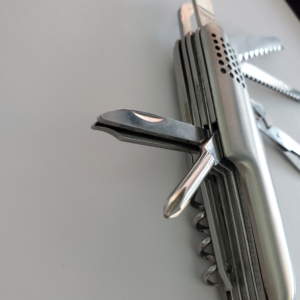 Pocket Utility Tool 12+ function - Picture 7 of 13